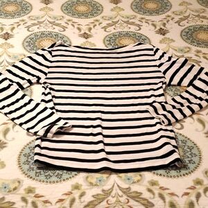 Black & White Stripe Long Sleeve Shirt